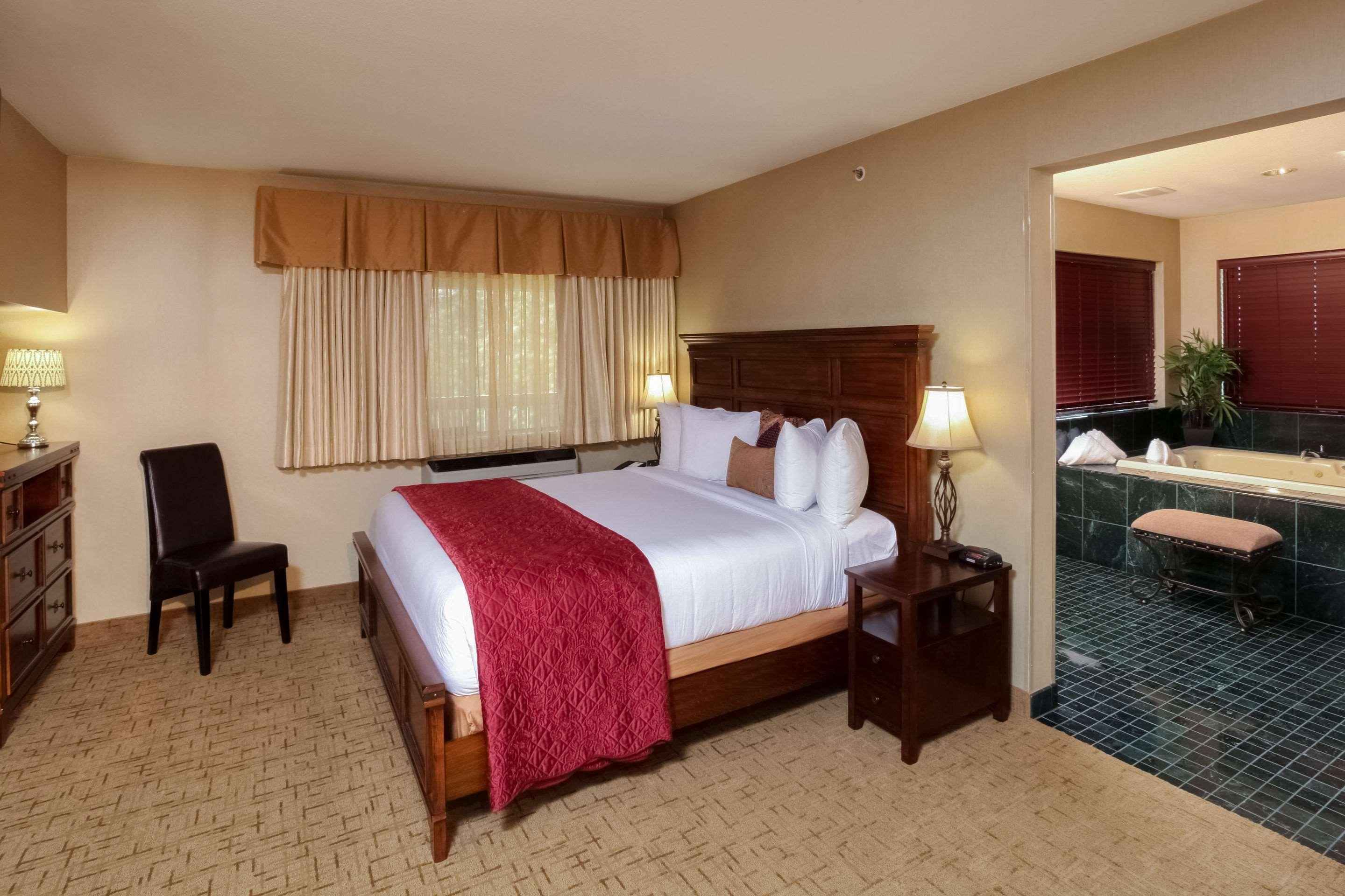 Quality Inn Oakwood Spokane Exterior photo