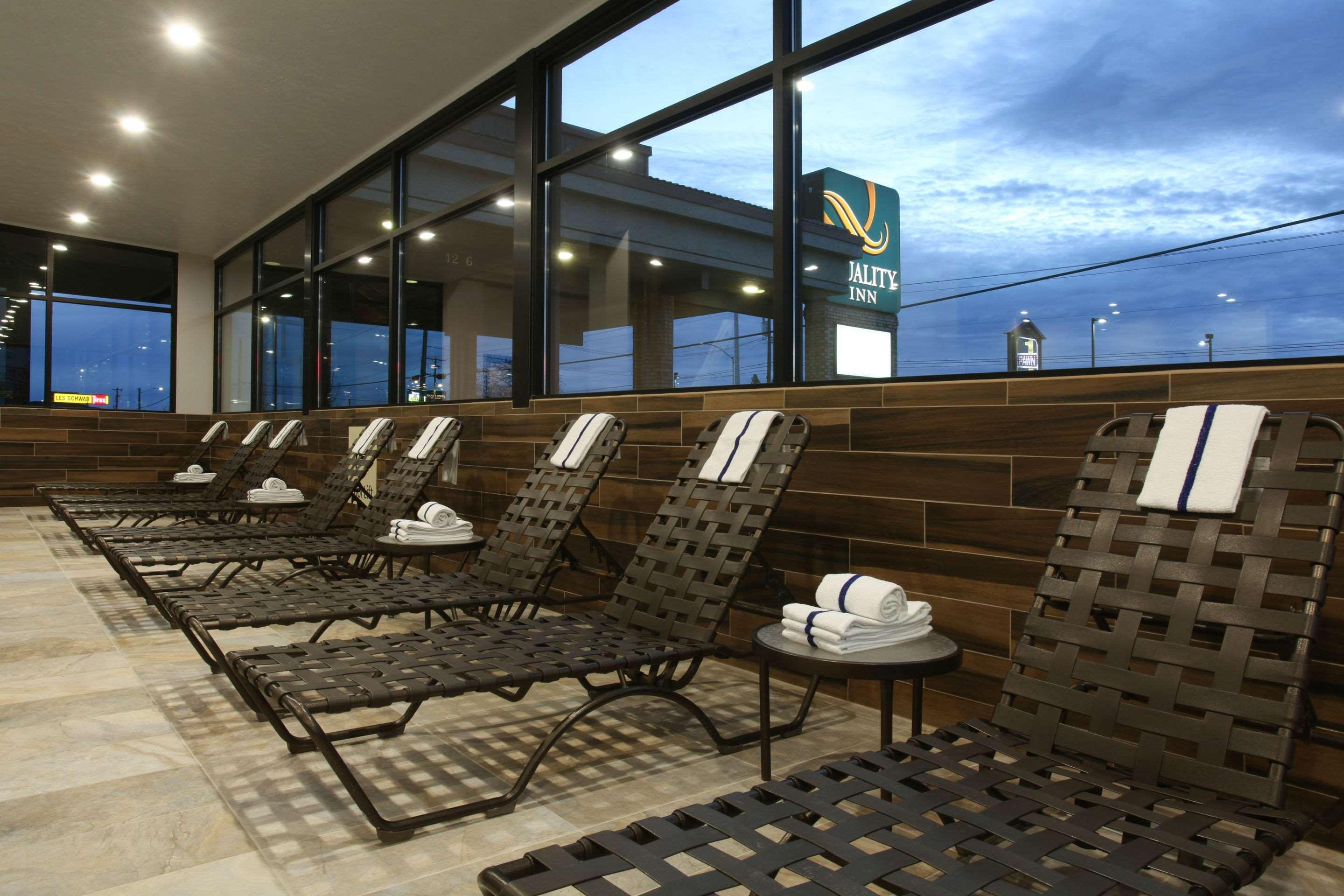Quality Inn Oakwood Spokane Exterior photo